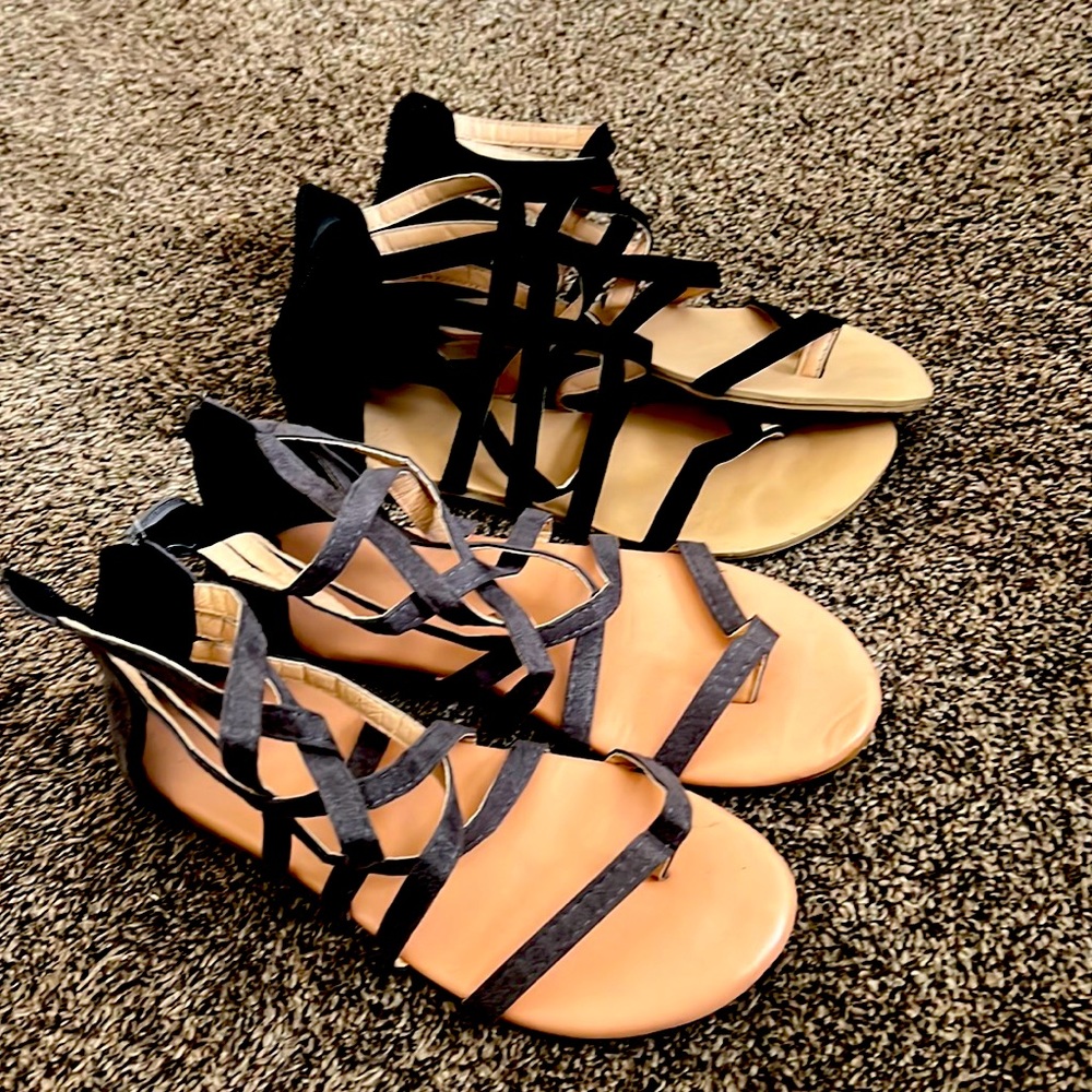 No brand grey and black sandals